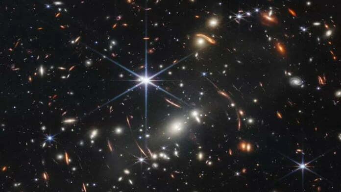 Immagine scattata dal James Webb Telescope